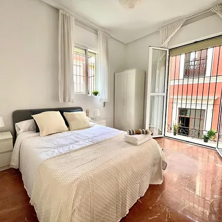 Enorme Y Luminoso 13 Personas Con Balcones En El Corazon De Apartment *